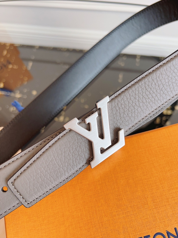 ルイヴィトンベルト全体デザイン